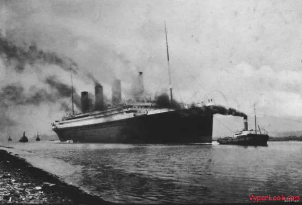 Honran a víctimas del Titanic con un minuto de silencio