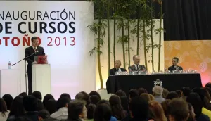 Refrenda Fernando Fernández Font compromiso social de la Ibero Puebla