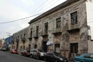 Habitantes de 400 casonas, en riesgo por no salirse: PC