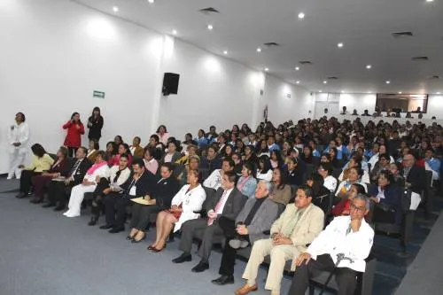 Realiza Issstep jornada mujer y salud renal