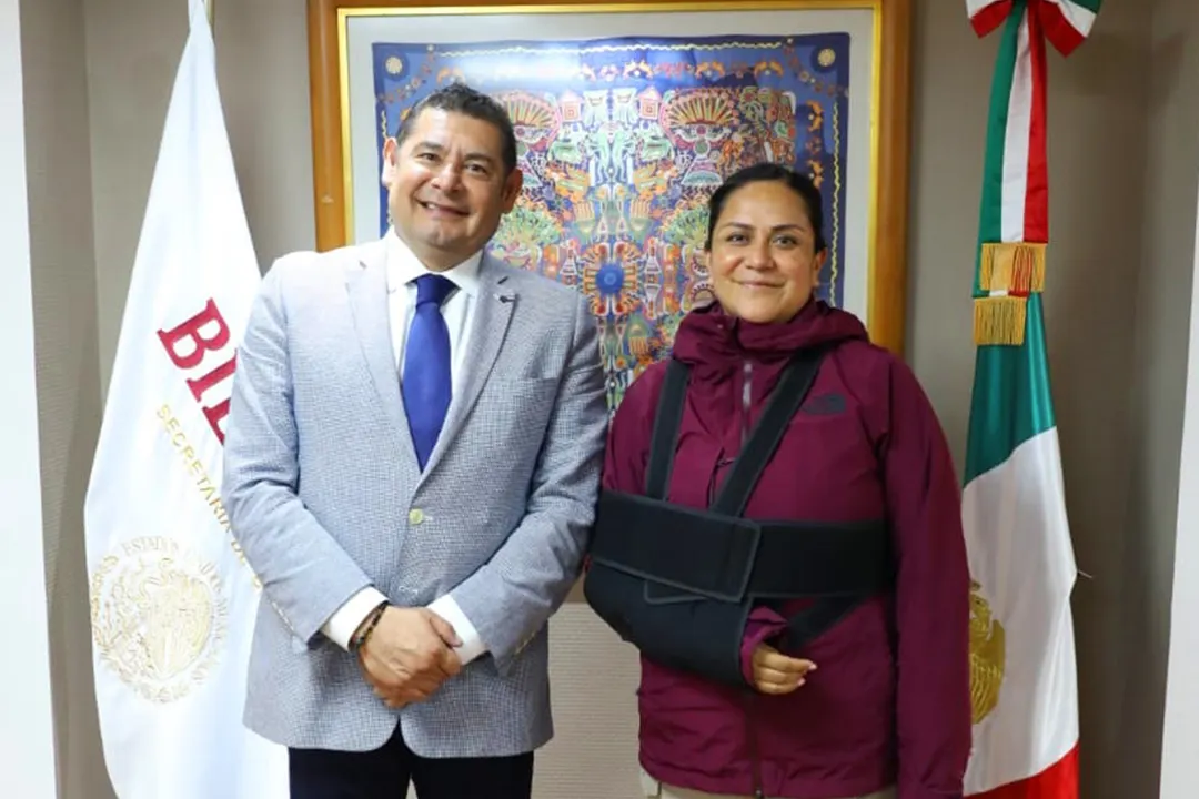 Alejandro Armenta y Ariadna Montiel