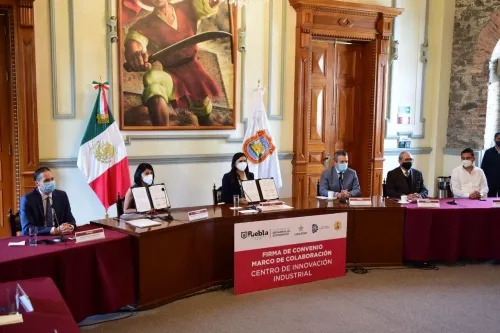 Gobierno de la Ciudad firma convenio para crear el Centro de Innovación Industrial