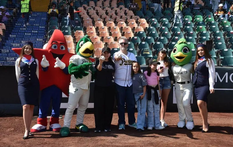 grupo-estrella-roja-pericos-pue