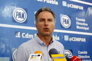 Protagonismo mediático buscan aspirantes quejosos del PAN