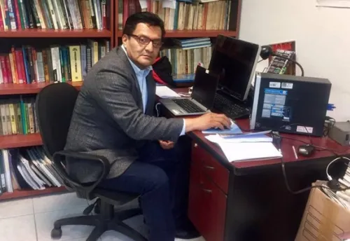 Un Analfabeto Suelto en San Lázaro
