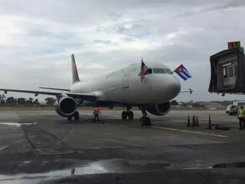 Aerolíneas de EU cancelan vuelos a Cuba por baja rentabilidad