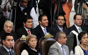 RMV asiste a segundo informe de Mancera