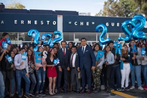 La BUAP atiende la demanda social que permite que más jóvenes tengan la posibilidad de estudiar: AEO