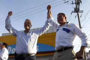 Gali desconoce propaganda puesta en lugares prohibidos