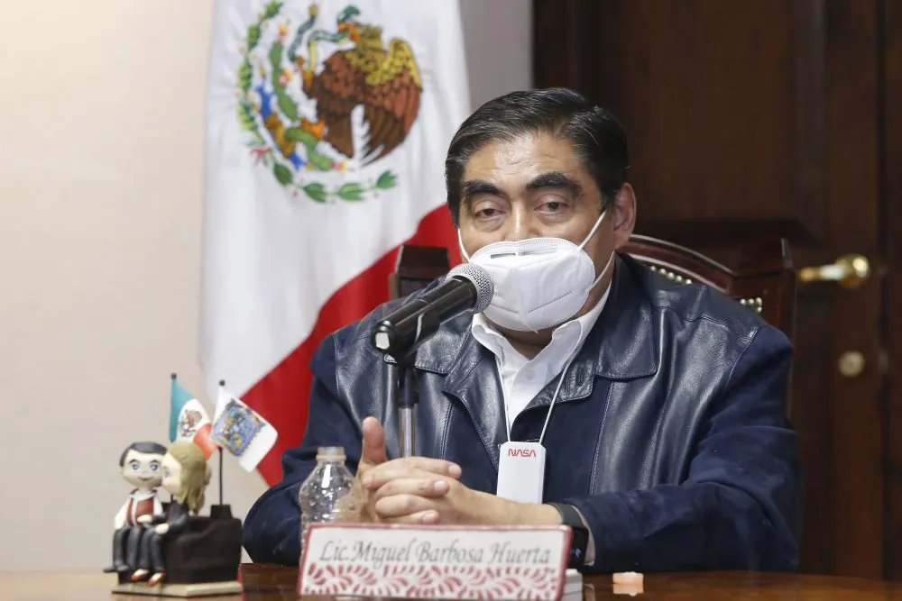 Aplicación de vacunas a adultos mayores de Puebla, garantizada: MBH