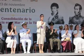 A 200 años de la Independencia en la Mar, Sheinbaum llama a defender independencia y soberanía
