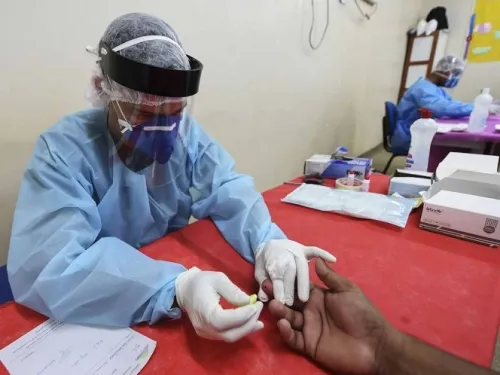 Coronavirus sigue aumentando en Brasil; cuestionan reapertura