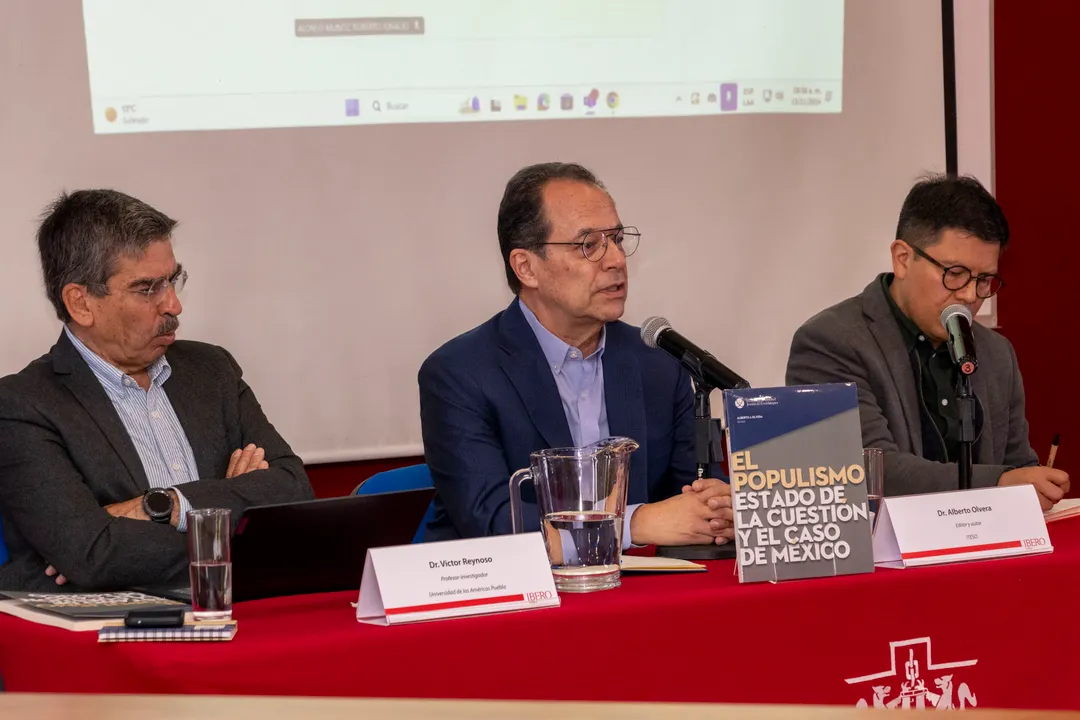 Alberto Olvera analiza El populismo en el panorama mexicano