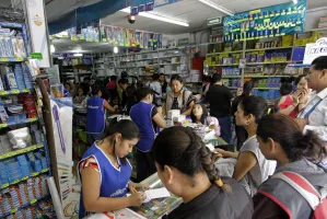 Listas escolares para ciclo 2016-2017 llegarán a los 3 mil pesos