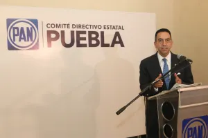 Blanca Alcalá actuó con dolo para engañar a los poblanos: Lozano