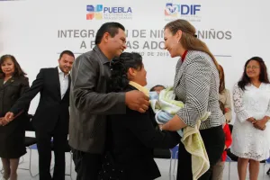 Encabeza SEDIF integración de 7 infantes a familias adoptivas