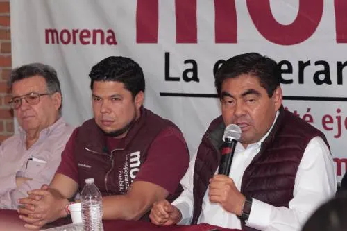 Los Fifís Poblanos de MORENA y la Gente de “muy Alto Nivel”