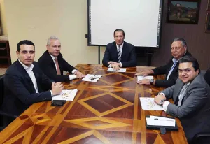 Gobernador se reúne con empresarios de Gruma