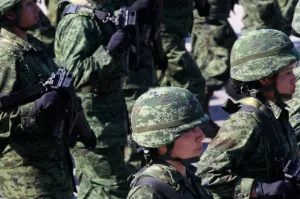 Militares condenados por deserción serán dados a conocer por orden del IFAI