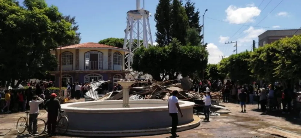 Tanque elevado de agua