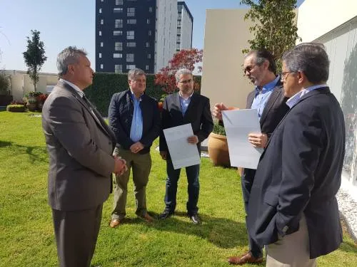 Profepa entrega tres certificados de calidad ambiental a la empresa Granjas Carroll