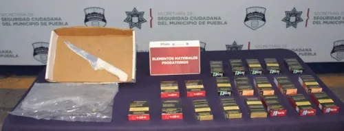 Detuvo policía municipal de Puebla a menor, probable multiasaltante de tiendas Oxxo