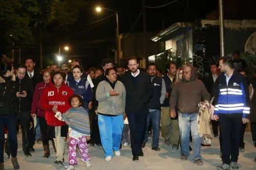 Luis Banck y vecinos arrancan la pavimentación de tres vialidades en San Ramón