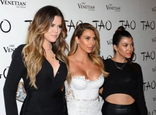 Una de estas Kardashian cambió radicalmente de look