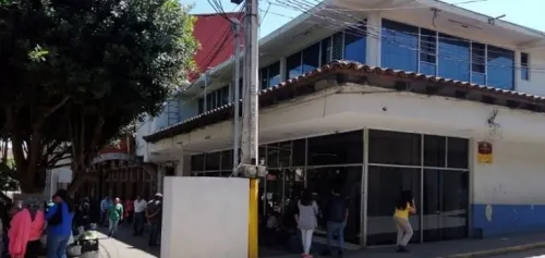 Asaltan banco en Huauchinango