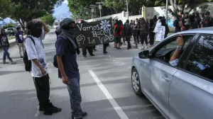 Diálogo con federación no impide a CNTE mantener 11 bloqueos
