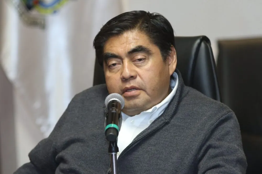 El Gobernador Barbosa y los Calderones de Agua Dulce