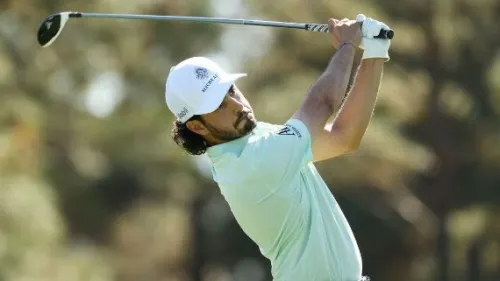 El mexicano Abraham Ancer es líder en solitario en el Masters