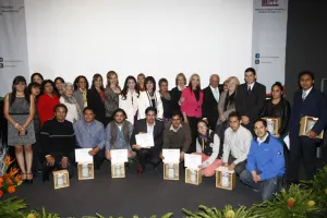 Premian a ganadores del certamen de Periodismo “Cuauhtémoc Moctezuma”