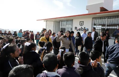 Realizan macro jornada de trabajo y entrega de acciones a San Baltazar Tetela