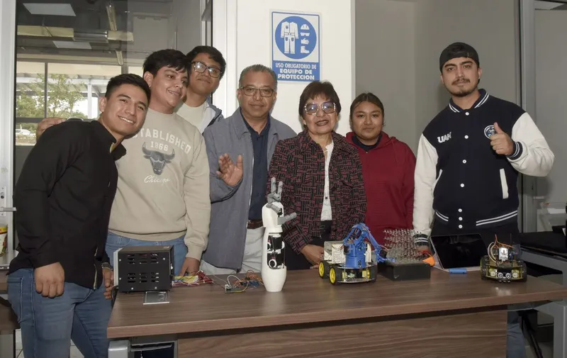 buap-concurso-robomatrix