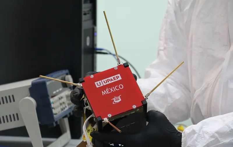 aztechsat