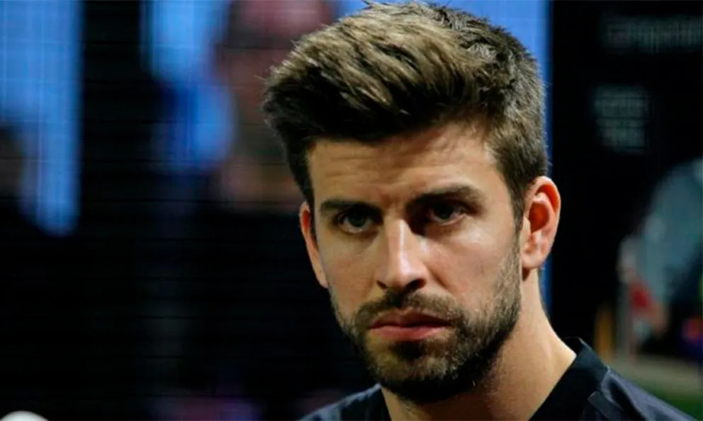 Gerard Piqué huye a toda velocidad de la casa de Shakira