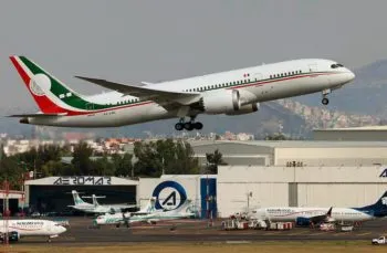 El avión presidencial abandonó México con rumbo a Tayikistán