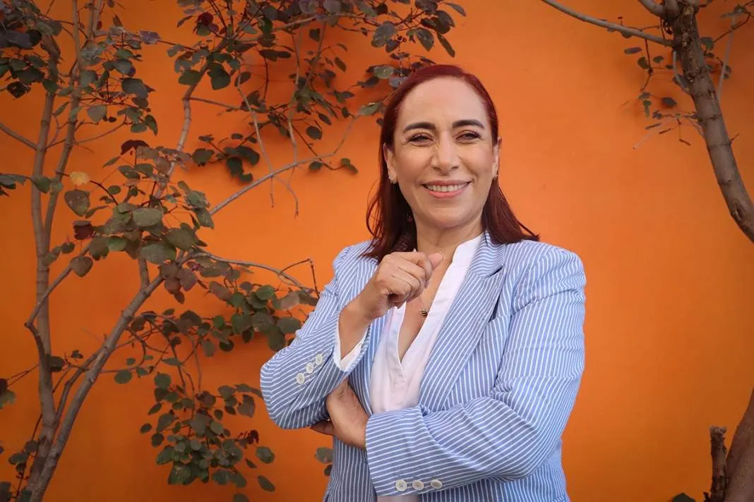 Adriana Dávila vino a Puebla a denunciar el autoritarismo que ella misma ejerció en Tlaxcala