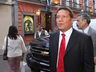 Arango involucra a Mario Marín en irregularidades de la SSA