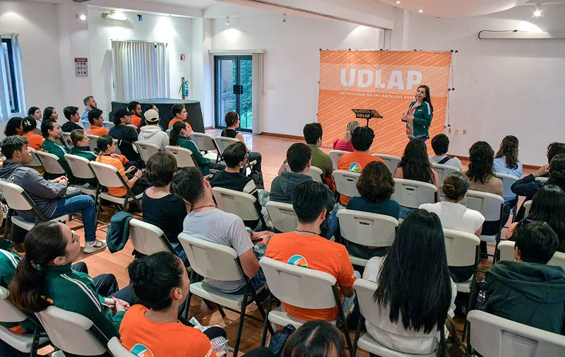 udlap-becarios-artisticos