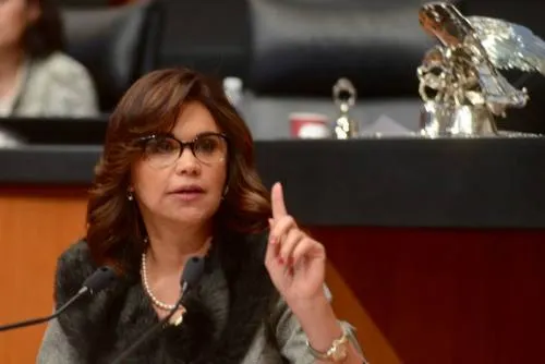 Congreso de la Unión otorga licencia a Blanca Alcalá para separarse del cargo