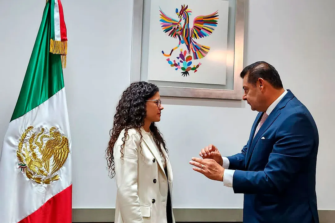 Luisa Maria Alcalde Alejandro Armenta