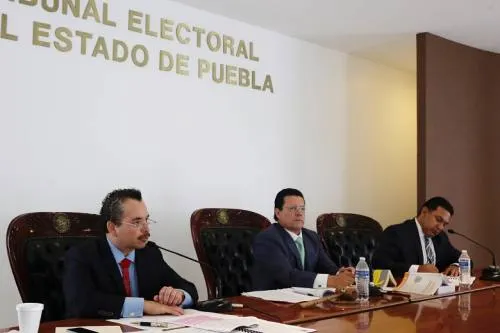 TEEP desecha queja por publicidad contra AMLO al no encontrar a sujetos responsables