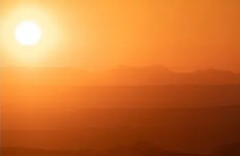 India bate récord de calor con 52.3 ºC en Nueva Delhi