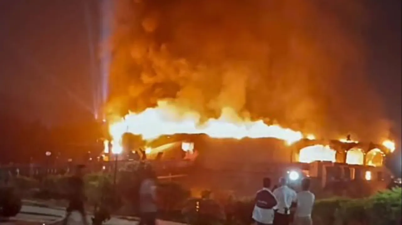 Incendio en discoteca de Goa deja 25 muertos y seis heridos: autoridades ordenan investigación urgente