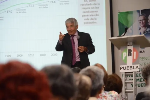 Se debe fomentar la relación intergeneracional: Trejo Orduña