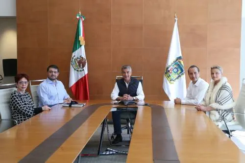 Tony Gali se reúne con el embajador Alfonso Zegbe