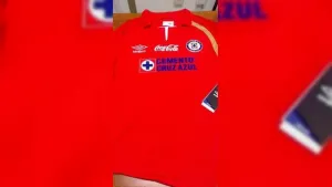 Cruz Azul se inclina por el color rojo
