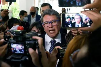 Necesaria, comparecencia del titular de Comunicaciones y Transportes por crisis aeroportuaria: Ricardo Monreal